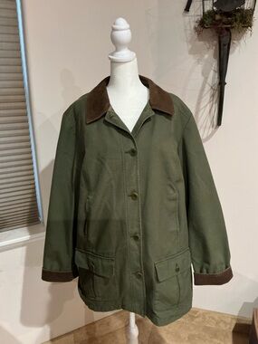 L.L. Bean Barn Coat with Flannel Lining Size L